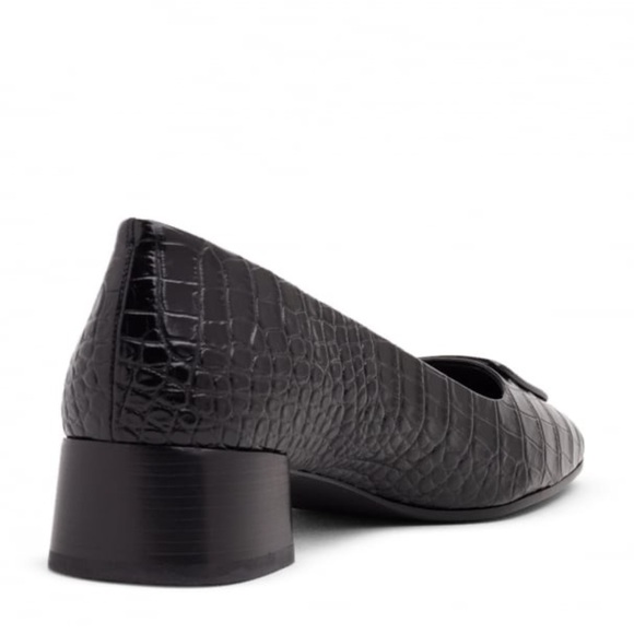 Tory Burch Black Georgia Pumps Soft Crocodile Embossed Size 6 EUC - Picture 5 of 9